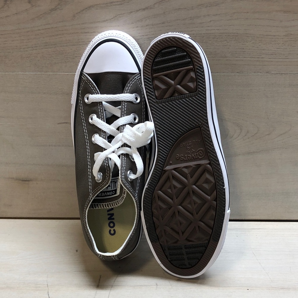 Men's Low-Top Canvas Sneakers in Gray and White #26